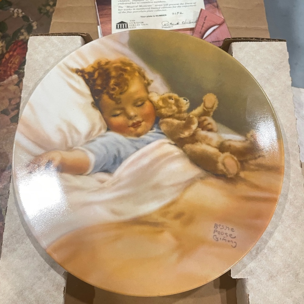 Vintage (1981) Bessie Pease Gutmann Happy Dreams decorative plate.